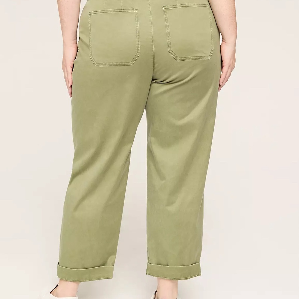 ๐ Chino Pull-On Pants โ Olive - EUC - Picture 2 of 7